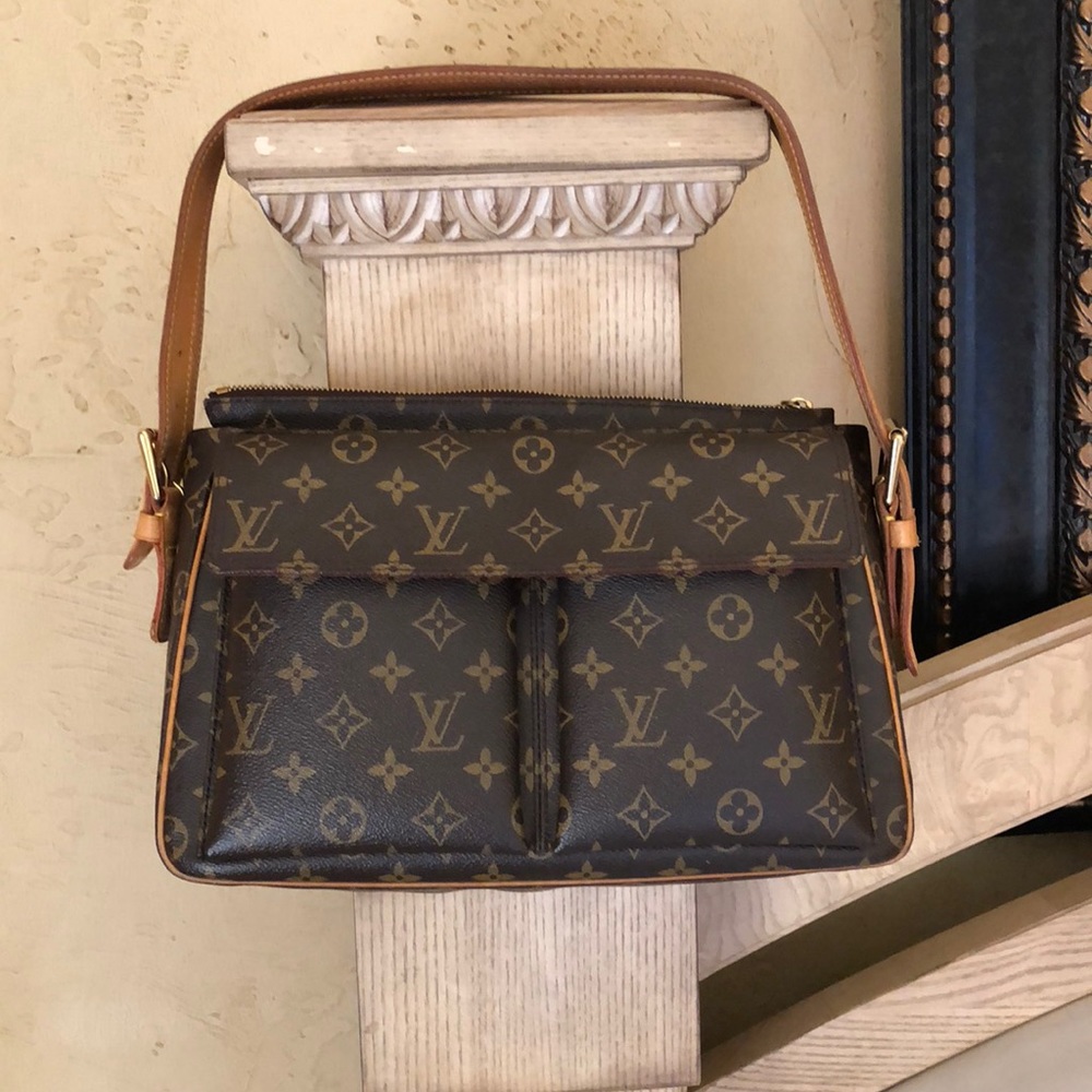 The traditional Louis Vuitton canvas bag!